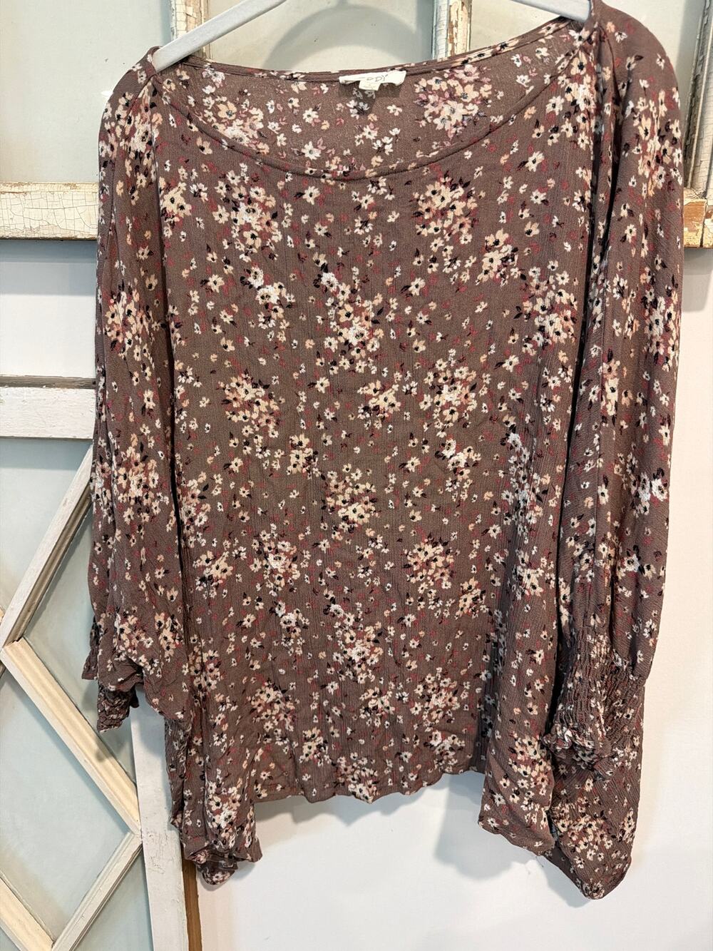 Oddy size large floral popover blouse top